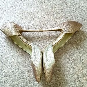 Juicy Couture Gold Glitter Heels